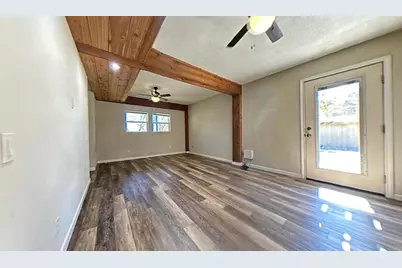 190 White Oak Circle, Point Blank, TX 77364 - Photo 12