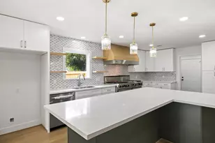 10514 Emnora Ln, Houston, TX 77043 - Photo 14