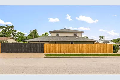10514 Emnora Lane, Houston, TX 77043 - Photo 46