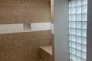 9339 Stonecreek Ln, Houston, TX 77036 - Photo 10