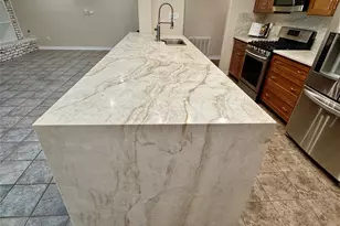 5602 Cartagena St, Houston, TX 77035 - Photo 10