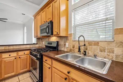 810 Malone Street, Houston, TX 77007 - Photo 18
