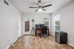 810 Malone St, Houston, TX 77007 - Photo 6