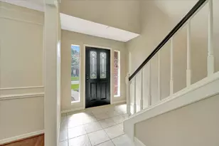 15110 Greenleaf Ln, Houston, TX 77062 - Photo 2