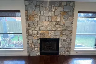 7402 Wood Bluff Blvd, Houston, TX 77040 - Photo 20