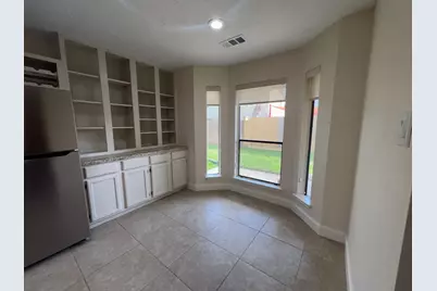 7402 Wood Bluff Boulevard, Houston, TX 77040 - Photo 6