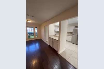 7402 Wood Bluff Boulevard, Houston, TX 77040 - Photo 8