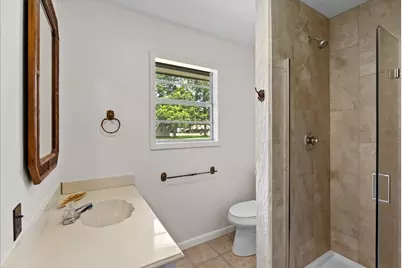 1404 S Main Street, Anahuac, TX 77514 - Photo 14