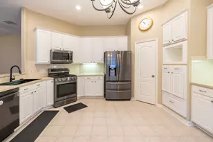 4115 Applerock Dr, Baytown, TX 77521 - Photo 6