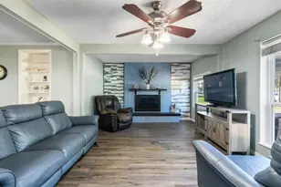 110 Woods Ln, Coldspring, TX 77331 - Photo 12