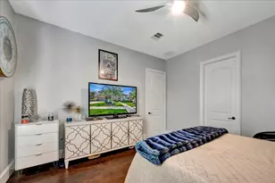 1310 Tamina Pass Ln, Friendswood, TX 77546 - Photo 24