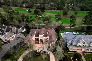 19 Hepplewhite Way, The Woodlands, TX 77382 - Photo 1