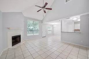 7620 Goudin Dr, Houston, TX 77489 - Photo 2