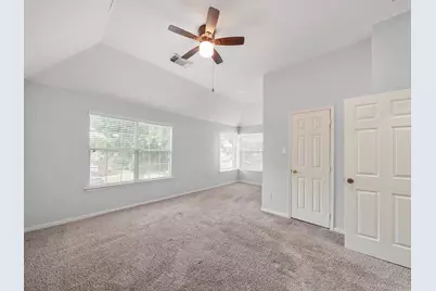 7620 Goudin Drive, Houston, TX 77489 - Photo 14