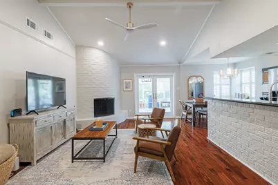 14127 Woodthorpe Lane, Houston, TX 77079 - Photo 14