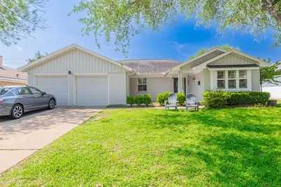 14127 Woodthorpe Lane, Houston, TX 77079 - Photo 2