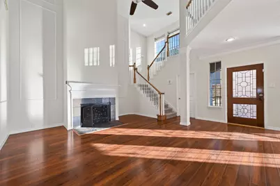 12912 Kingsbridge Lane, Houston, TX 77077 - Photo 10