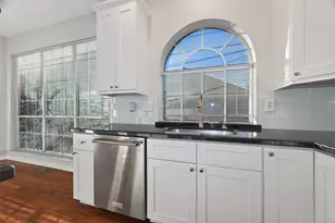 12912 Kingsbridge Ln, Houston, TX 77077 - Photo 20