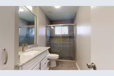941 W 17th Street, Houston, TX 77008 - Photo 32