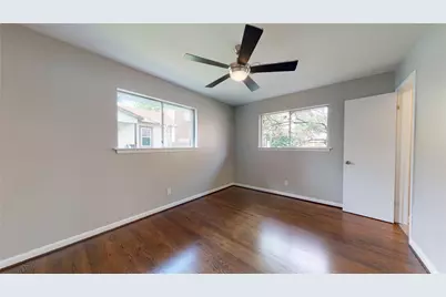 941 W 17th Street, Houston, TX 77008 - Photo 36