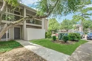 17331 Red Oak Dr, Houston, TX 77090 - Photo 2