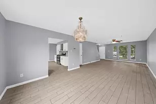 5715 Guadalupe Dr, Dickinson, TX 77539 - Photo 4