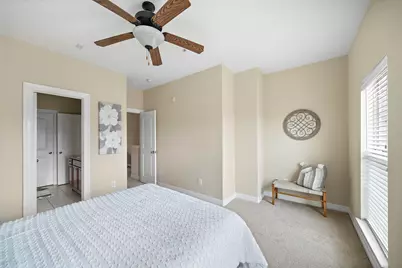 1913 Gillette Street #C, Houston, TX 77006 - Photo 16