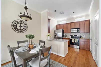 1913 Gillette Street #C, Houston, TX 77006 - Photo 6