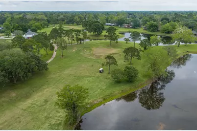 512 Wellshire, West Columbia, TX 77486 - Photo 22