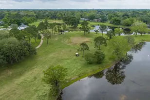 512 Wellshire, West Columbia, TX 77486 - Photo 22