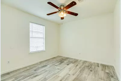 5061 Hauna Lane, Dickinson, TX 77539 - Photo 12