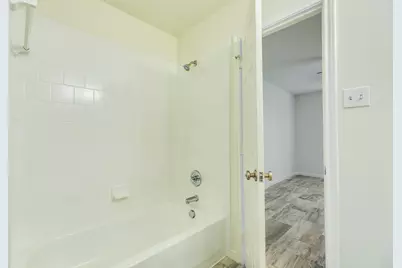 5061 Hauna Lane, Dickinson, TX 77539 - Photo 10