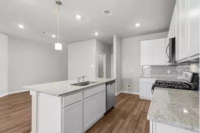 3631 Atlas Point Lane, Angleton, TX 77515 - Photo 6