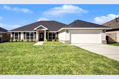 644 Greystone Lane, Angleton, TX 77515 - Photo 2