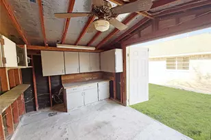 1019 Castolan Dr, Houston, TX 77038 - Photo 44