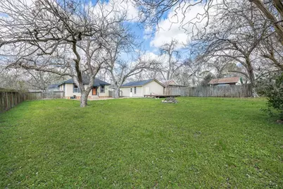 400 N Chappell Hill Street, Brenham, TX 77833 - Photo 6