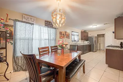 944 Dewalt Street, Houston, TX 77088 - Photo 8