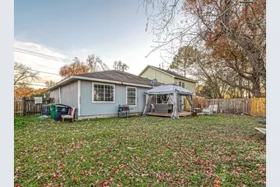 944 Dewalt Street, Houston, TX 77088 - Photo 16