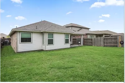 10218 Hermann Trace, Texas City, TX 77591 - Photo 8