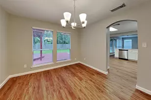 1427 Redwood Village Cir, Spring, TX 77386 - Photo 8