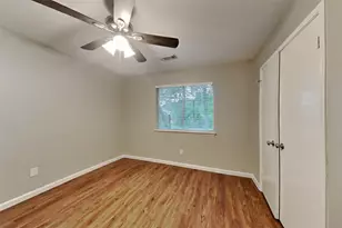 1427 Redwood Village Cir, Spring, TX 77386 - Photo 16