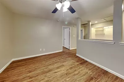 1427 Redwood Village Circle, Spring, TX 77386 - Photo 18