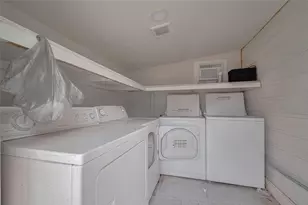 1511 Scharpe Street St, Houston, TX 77023 - Photo 24