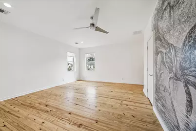 1601 Pine Chase Drive, Houston, TX 77055 - Photo 32