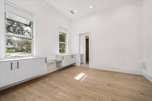 1601 Pine Chase Dr, Houston, TX 77055 - Photo 22