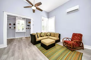 1805 39th St, Galveston, TX 77550 - Photo 12