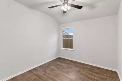 7906 Tamarind Lane, Baytown, TX 77521 - Photo 20