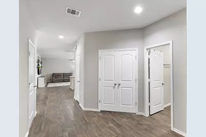 7906 Tamarind Lane, Baytown, TX 77521 - Photo 6