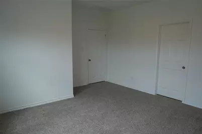513 Oak Chase Avenue, Dayton, TX 77535 - Photo 14
