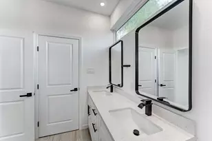 6614 Foster St, Houston, TX 77021 - Photo 24